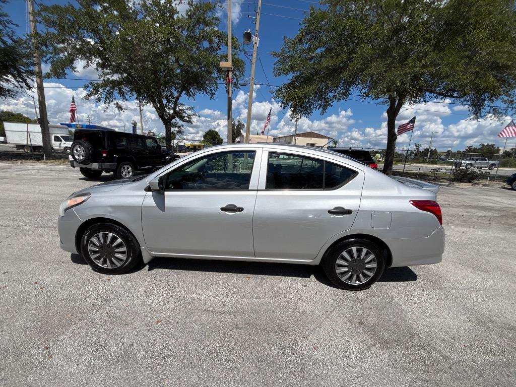 2016 Nissan Versa Sedan S Plus