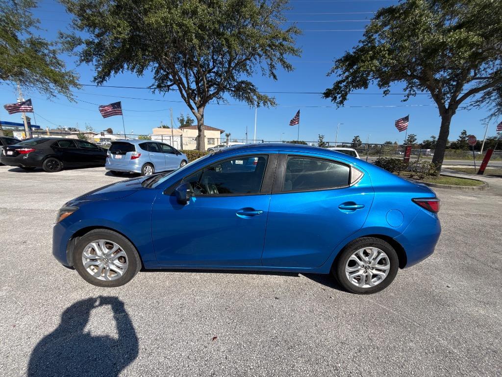 2018 Toyota Yaris iA Base's photo